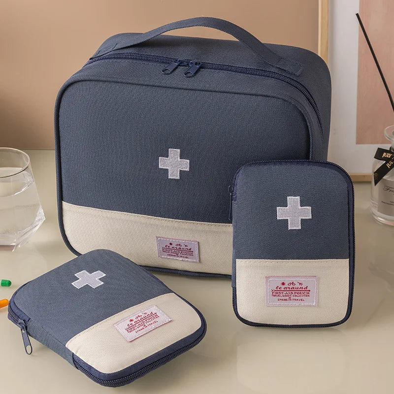 TROUSSE A MEDICAMENTS DE POCHE