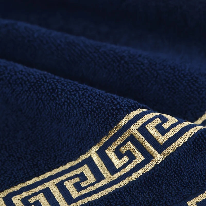 SERVIETTE STYLE HOTELLERIE