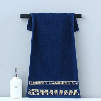 SERVIETTE STYLE HOTELLERIE