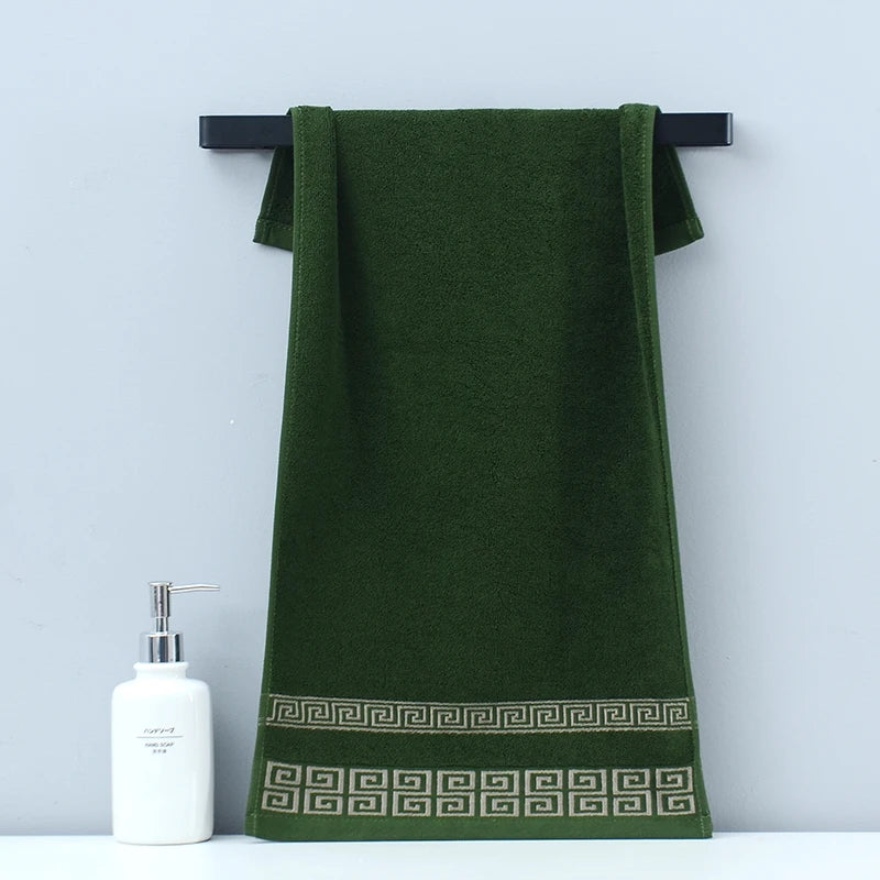 SERVIETTE STYLE HOTELLERIE