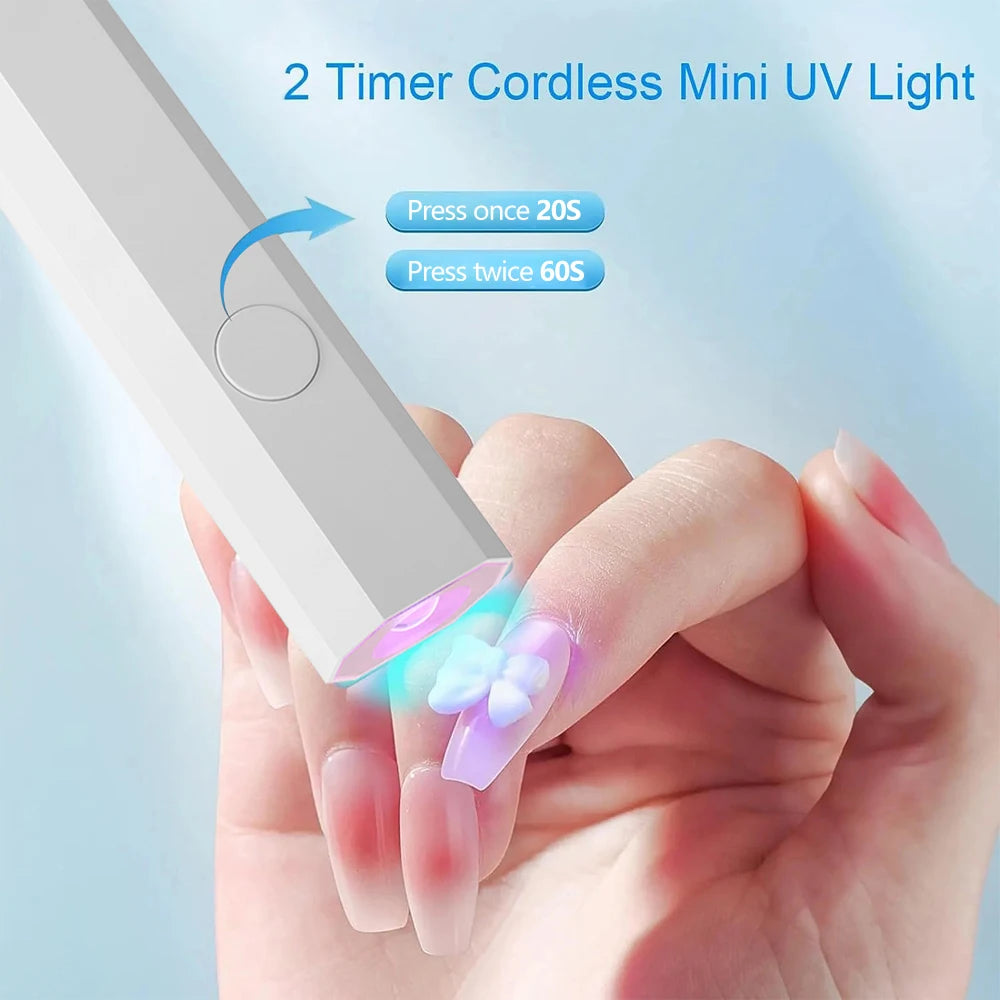 MINI LAMPE A UV POUR ONGLES