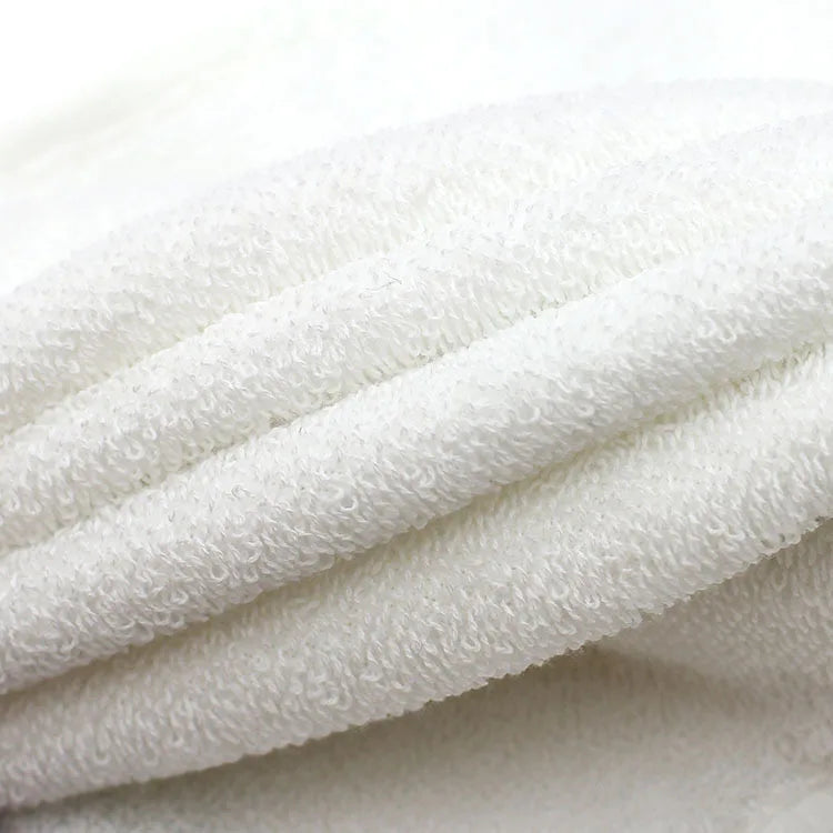 SERVIETTE STYLE HOTELLERIE