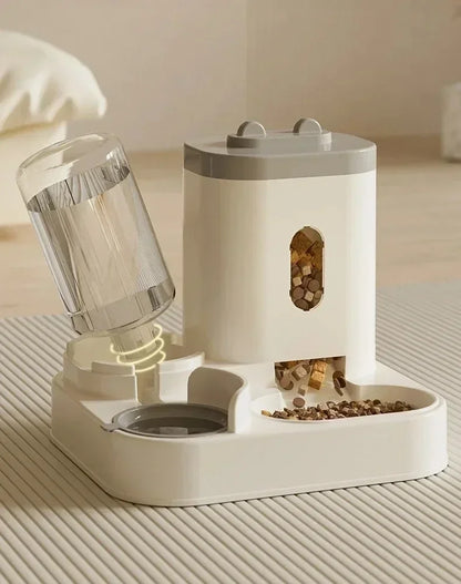 MANGEOIRE AUTOMATIQUE ET FONTAINE A EAU POUR CHAT