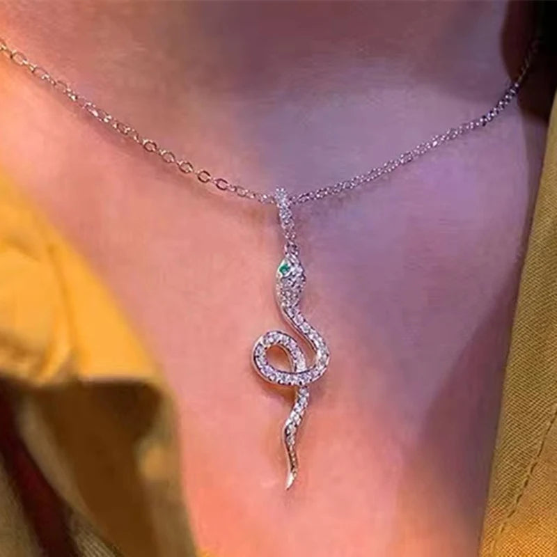 PENDENTIF SNAKE