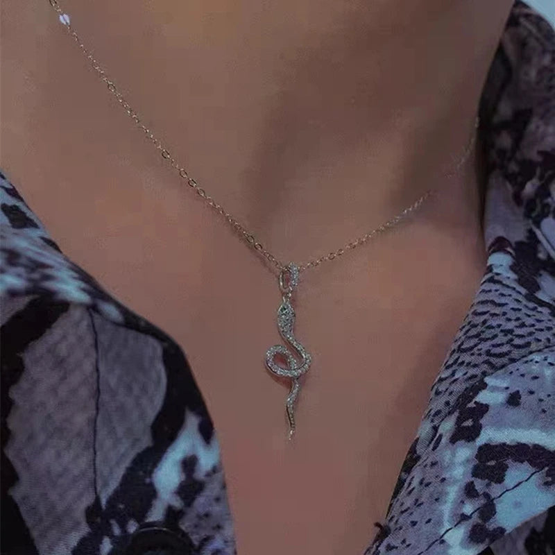 PENDENTIF SNAKE